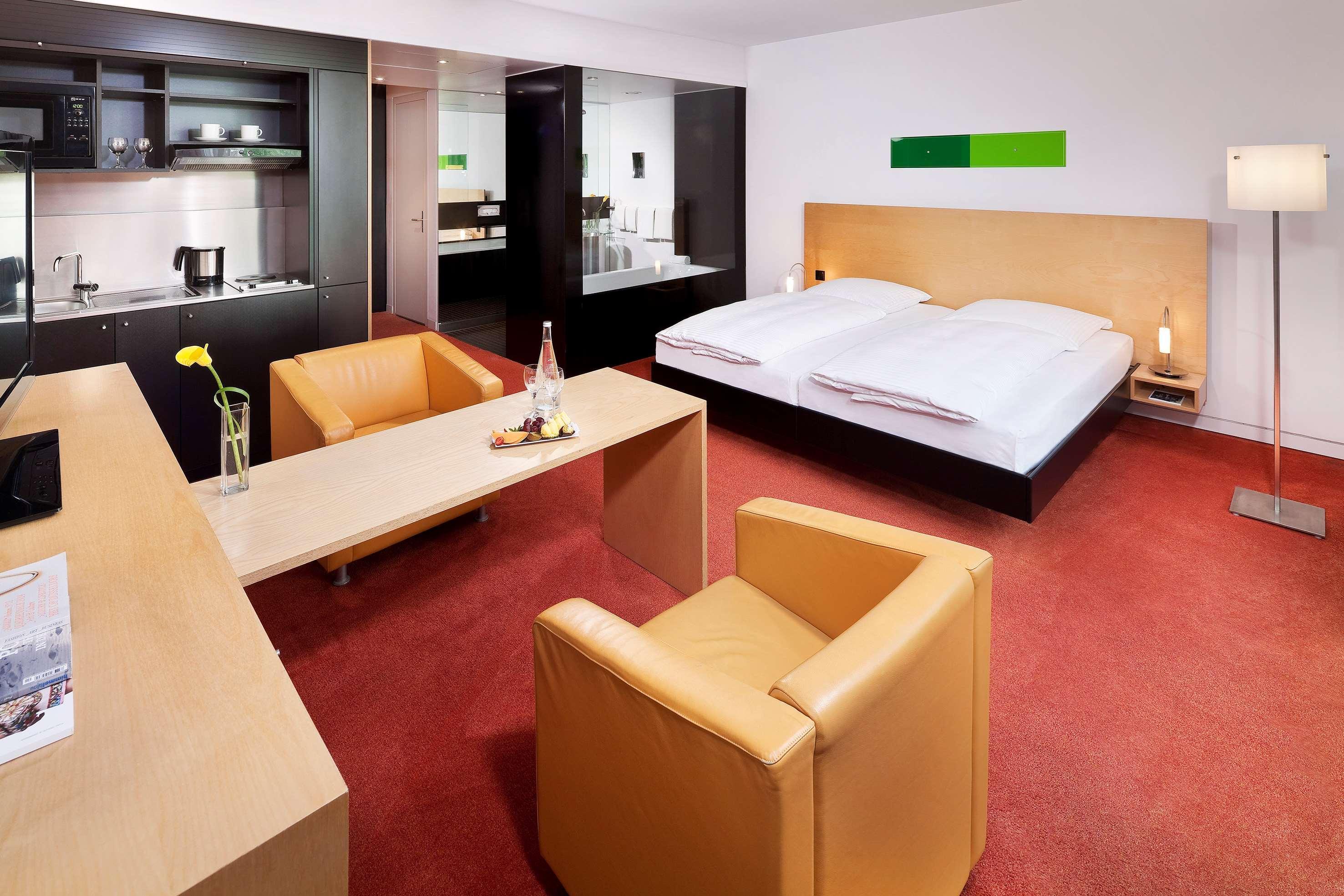 Innside By Meliá Seestern Hotel 4*